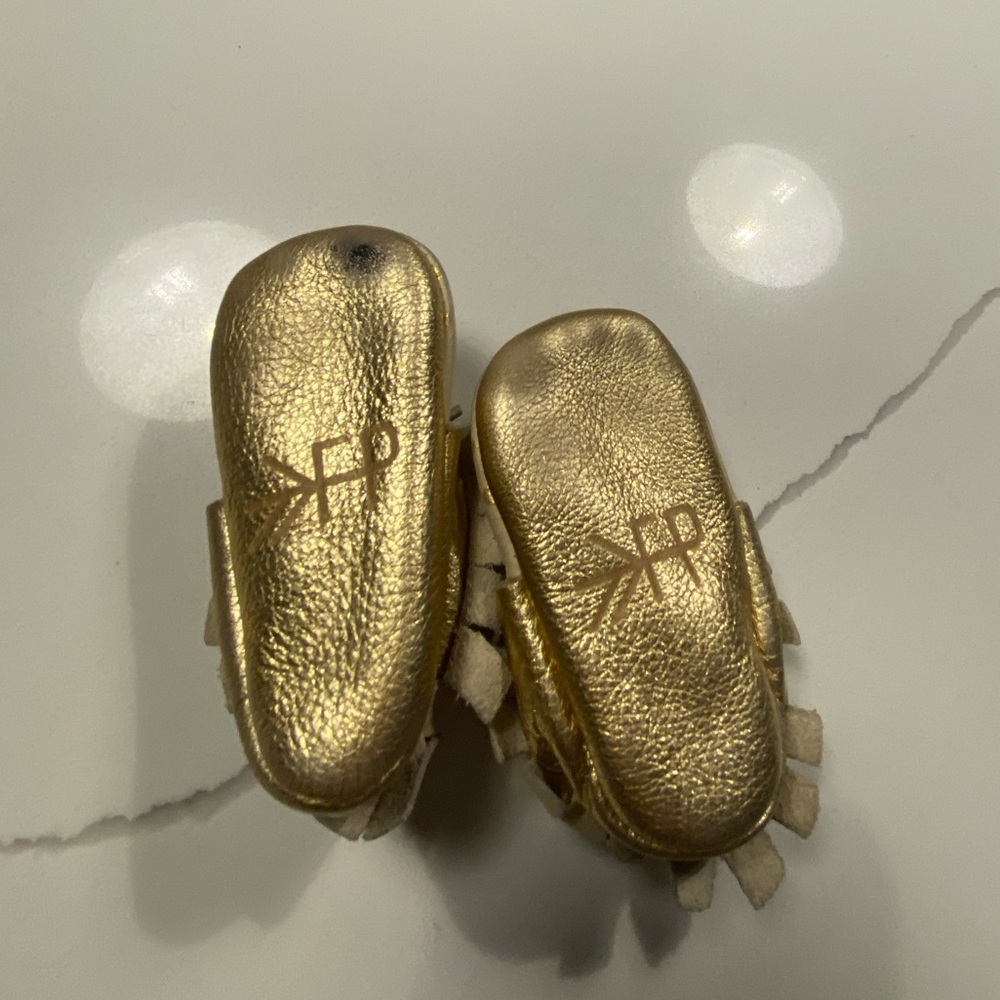 Freshly Picked |{ Leather Moccasin Baby Shoe Bundle - Picture 5 of 8